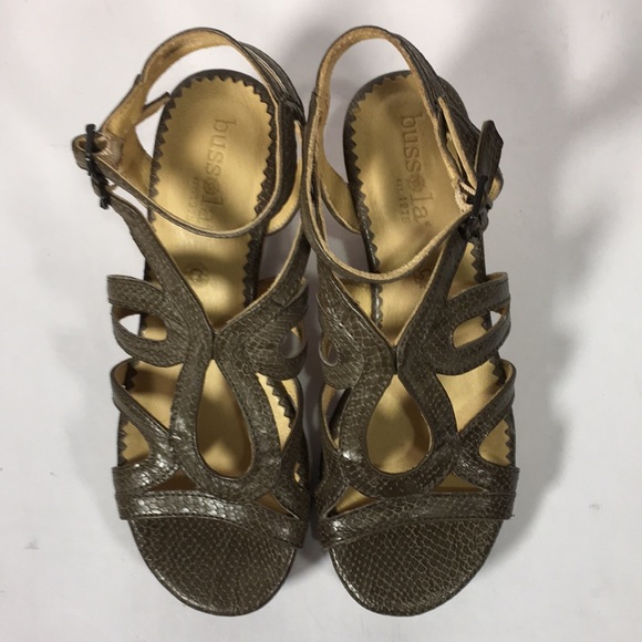 NWOT Bussola Snakeskin Cage Wedges - Picture 2 of 8